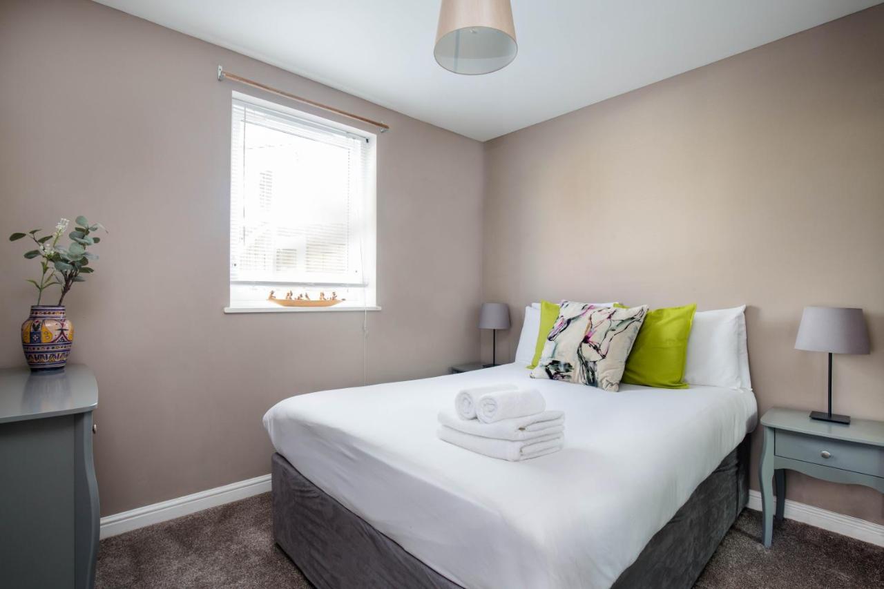 Dicksonfield Groud Floor Appartement